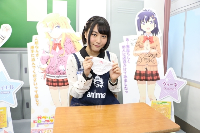 アニメ『ガヴリールドロップアウト』富田美憂さんが1日店員を体験！