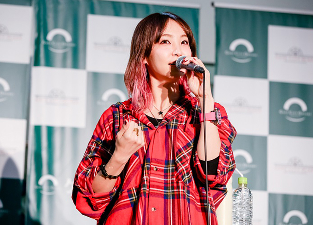 歌手・LiSAの14thシングル発売記念イベント公式レポート
