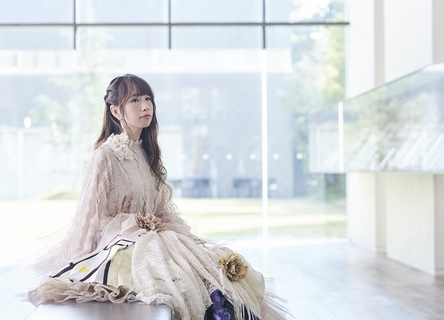 やなぎなぎがお台場・ヴィーナスフォート教会広場でフリーライブを開催