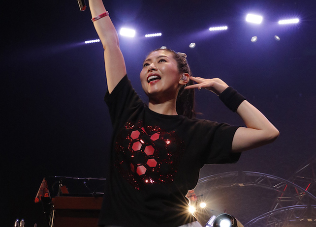 声優・歌手 茅原実里のホールツアーより公式フォトレポート到着