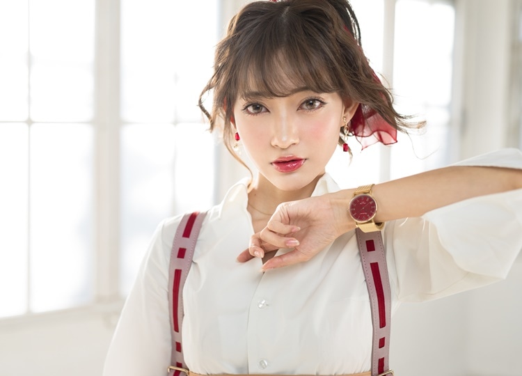 『神風怪盗ジャンヌ』コラボ腕時計やリュックが可憐に登場