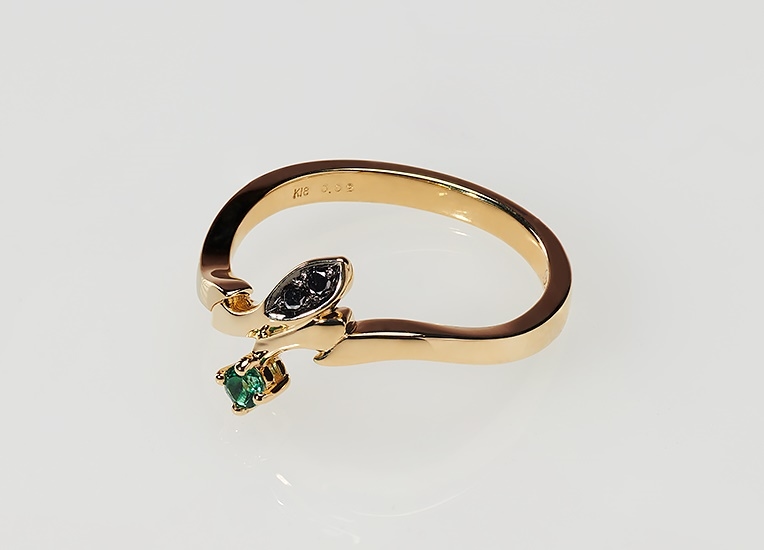 『BANANA FISH』アッシュ・リンクスのイメージリングが登場