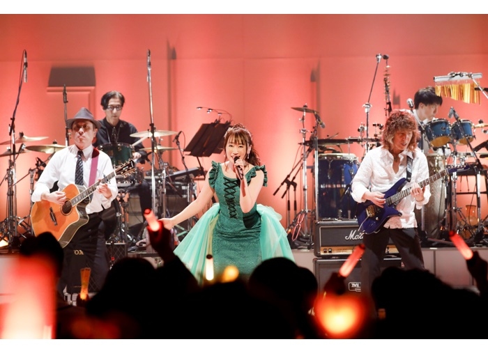 水樹奈々が地元・愛媛県で凱旋ライブ！昼公演レポート到着