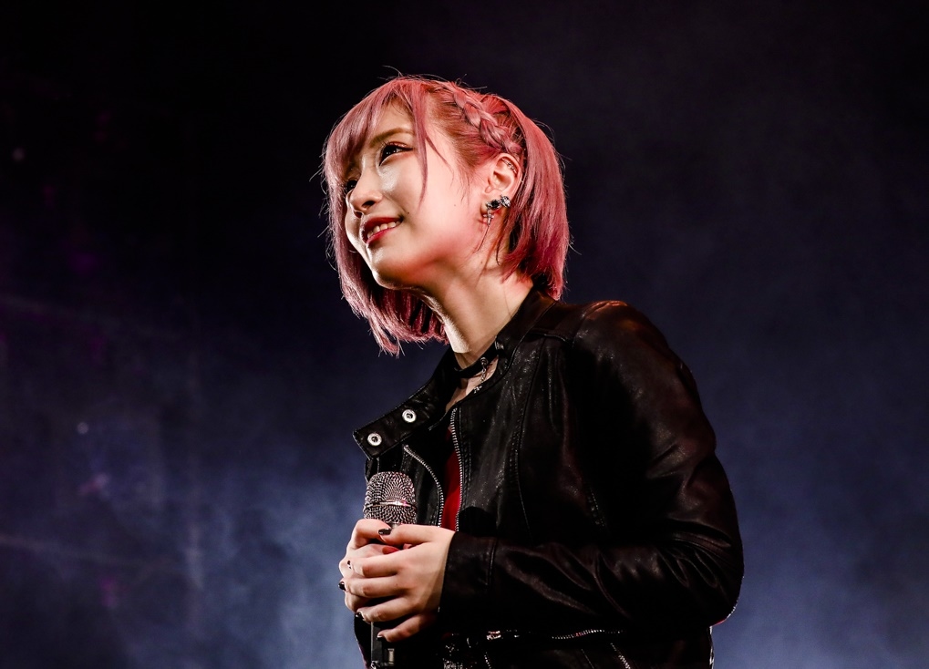 絶望系アニソンシンガーReoNa　心に寄り添う歌を囁くように届けた夜