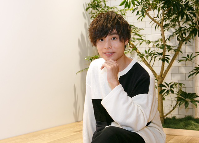 アプリ『星鳴エコーズ』青木摩耶役・岡本信彦インタビュー【前編】