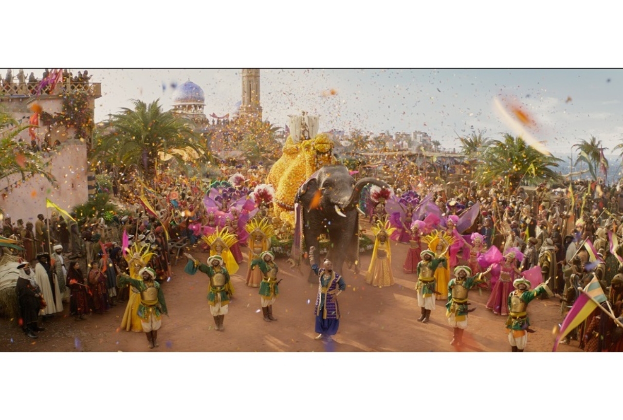 実写映画『アラジン』ジーニー役の山寺宏一が歌うパレードシーン解禁