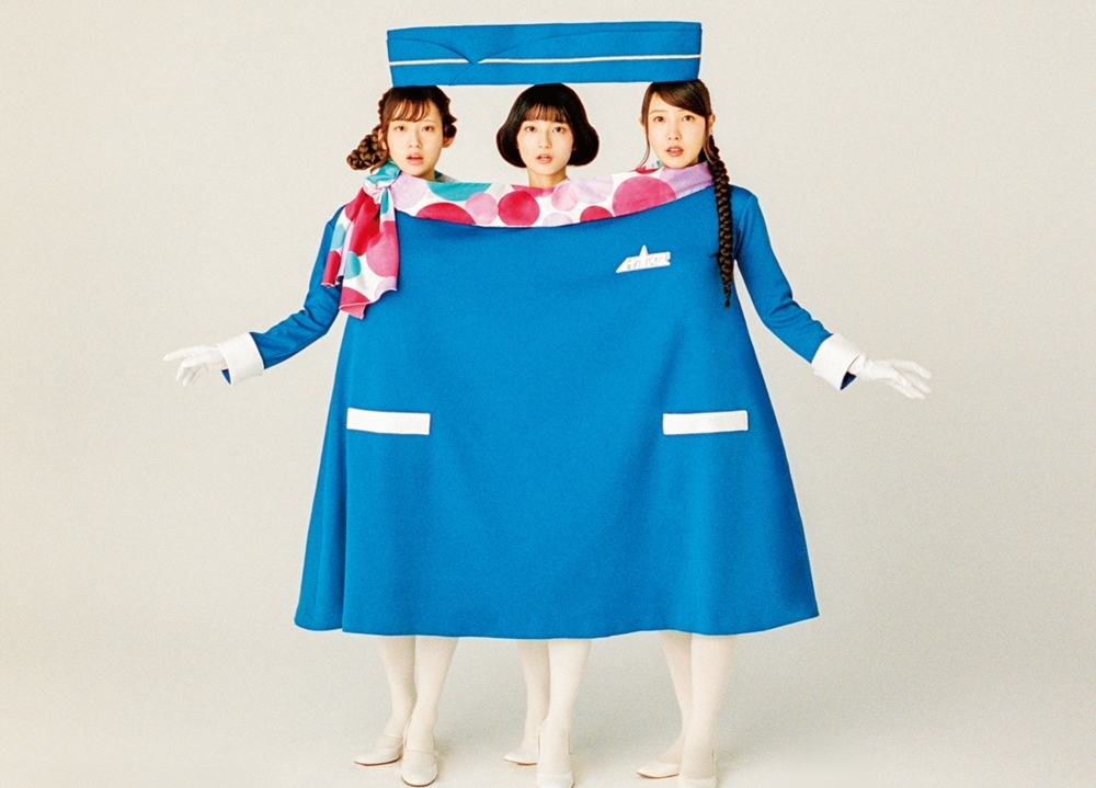 イヤホンズがニューシングル「チュラタ チュラハ」をささやき声でアピール！