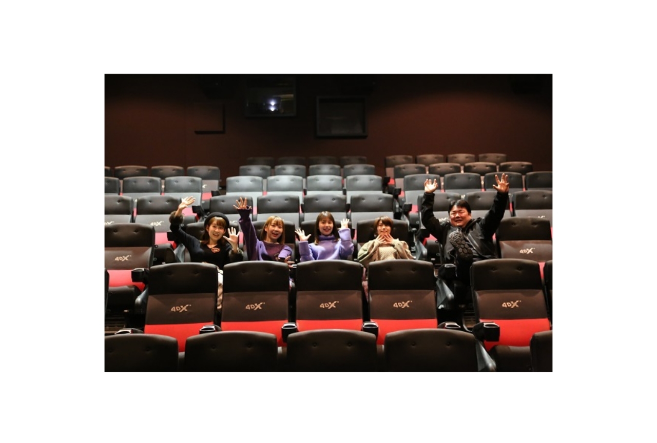 劇場版『はいふり』夏川椎菜、Lynnら声優陣が4DXを体験
