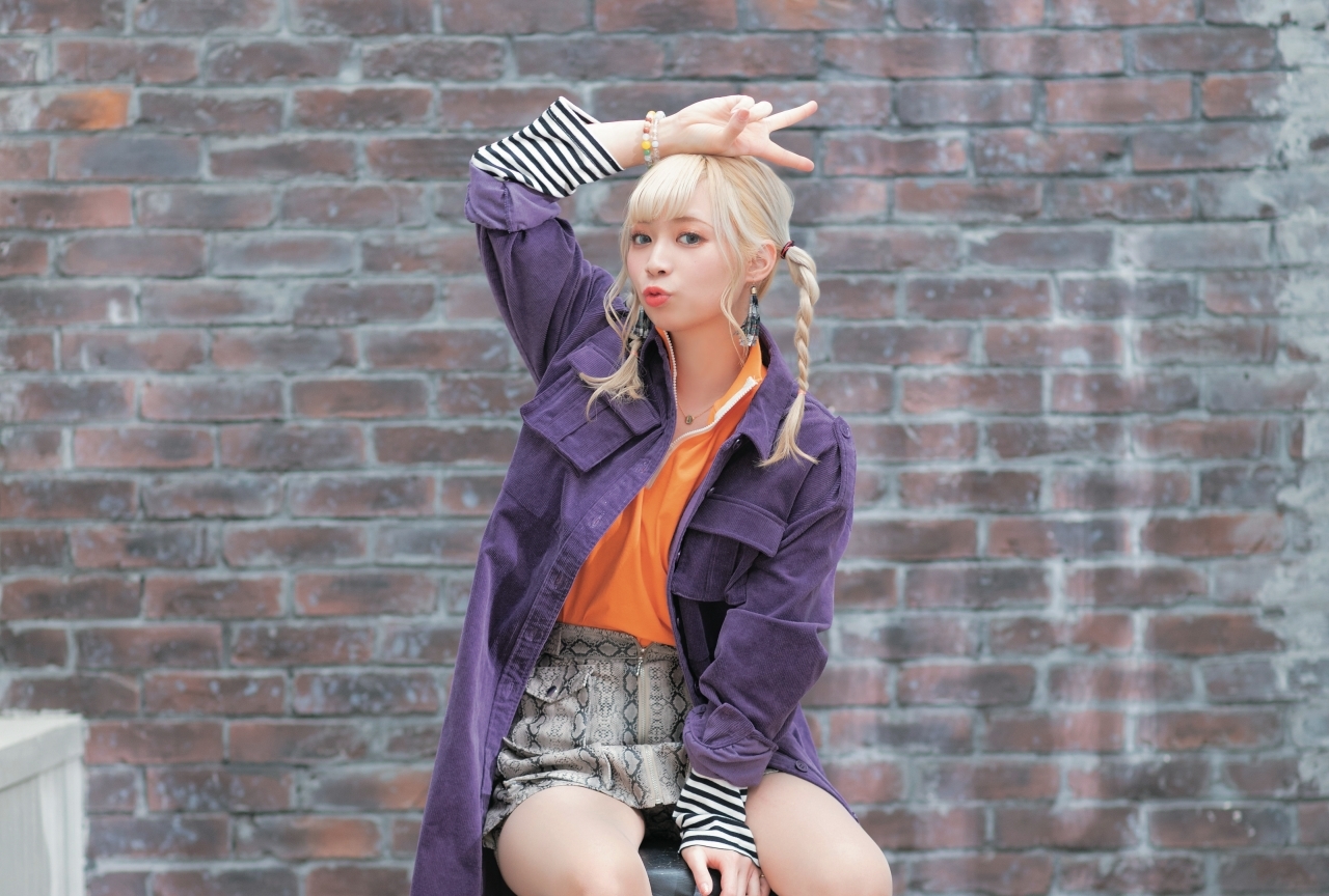 声優・山崎はるか1st写真集「おんとおふ（仮）」4/10 発売決定