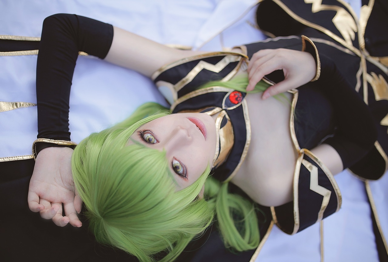 アニメ『コードギアス 反逆のルルーシュ』C.C.のコスプレ特集