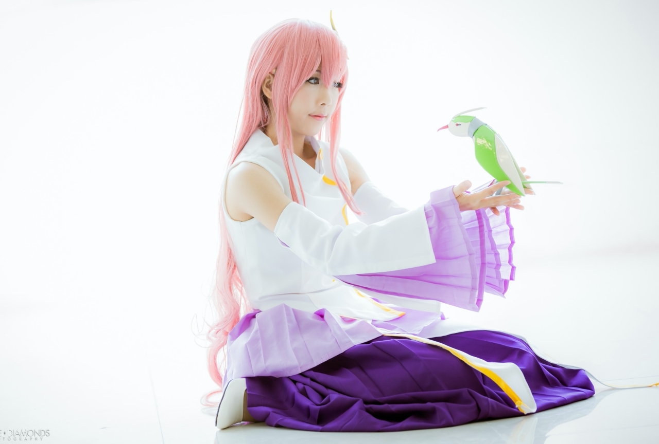 『ガンダムSEED』ラクス、カガリ、フレイほかのコスプレ特集