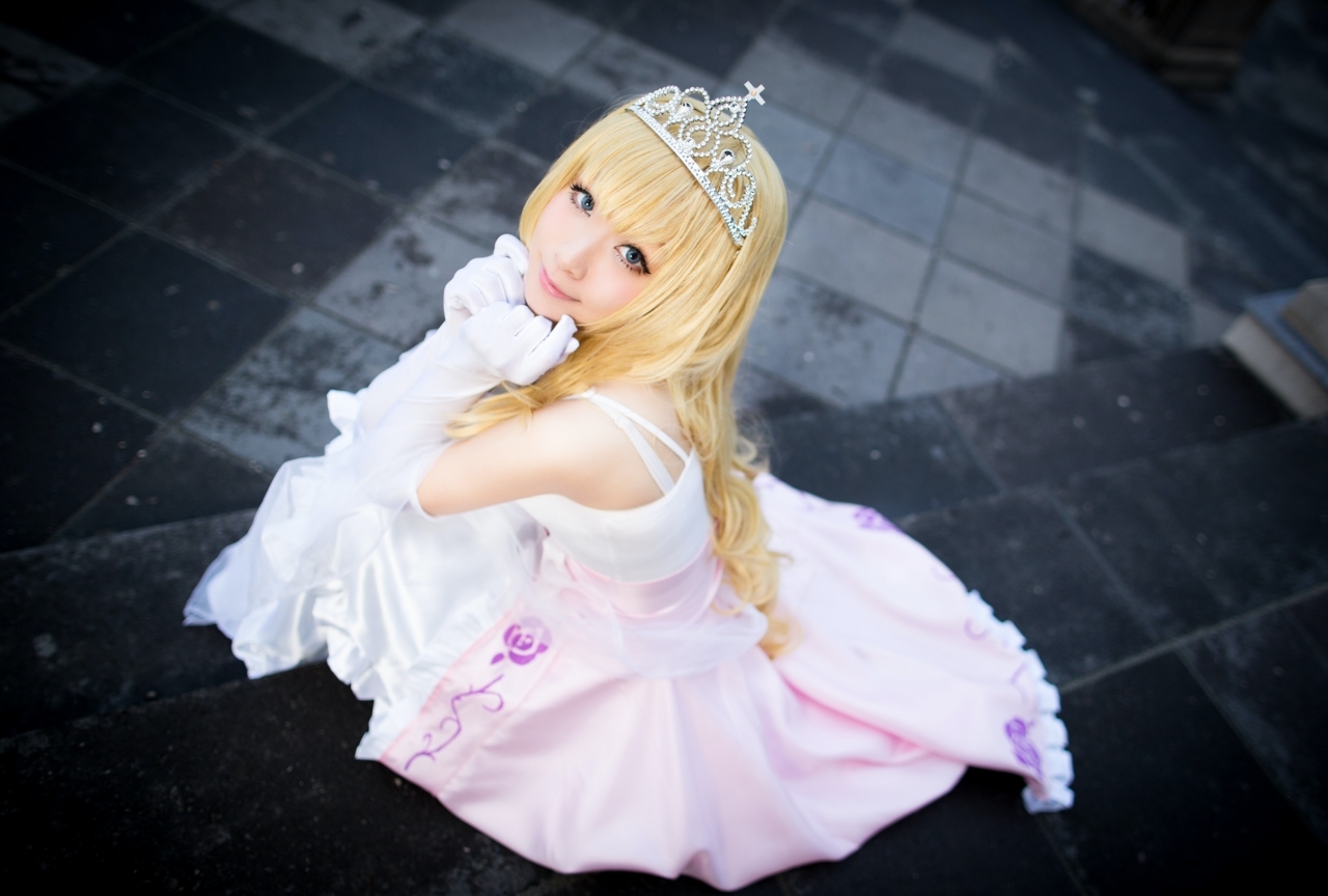 声優・藤井ゆきよの誕生日記念キャラクターコスプレ特集