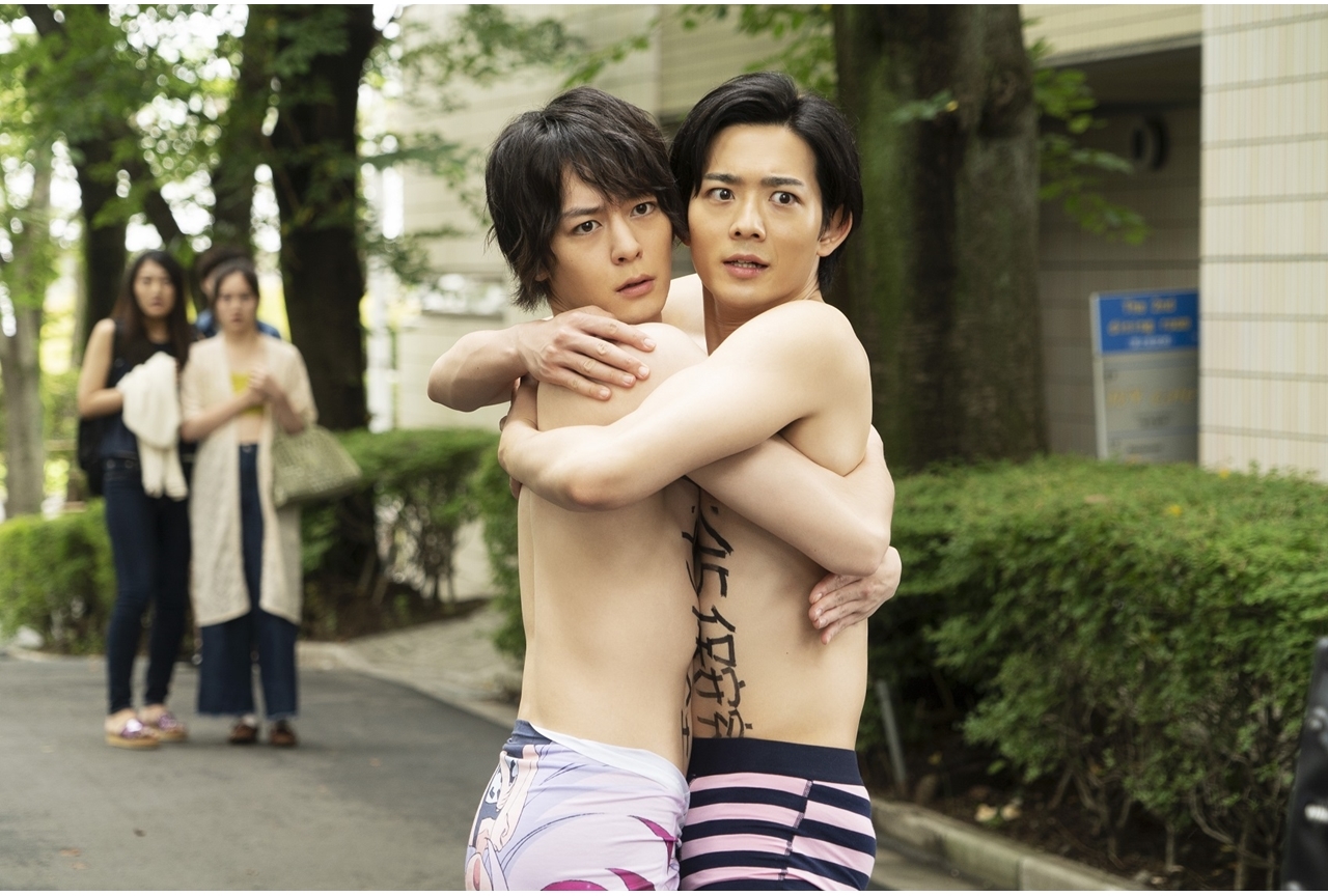 映画『ぐらんぶる』竜星涼と犬飼貴丈が筋トレ動画を公開