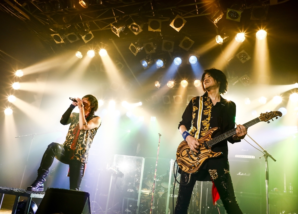 ロックユニット「GRANRODEO」生配信ライブの公式レポート到着！