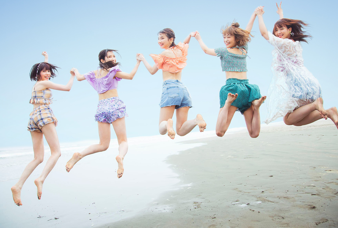 声優ユニット「サンドリオン」1st写真集より先行カット到着