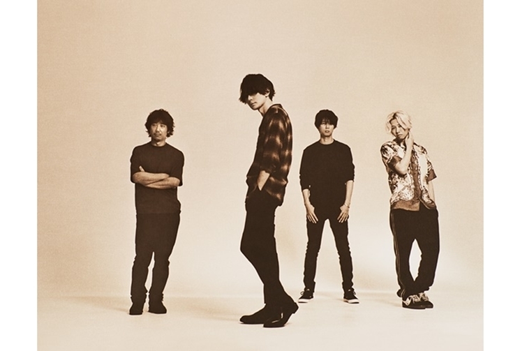 “BUMP OF CHICKEN”の藤原基央が一般女性と結婚