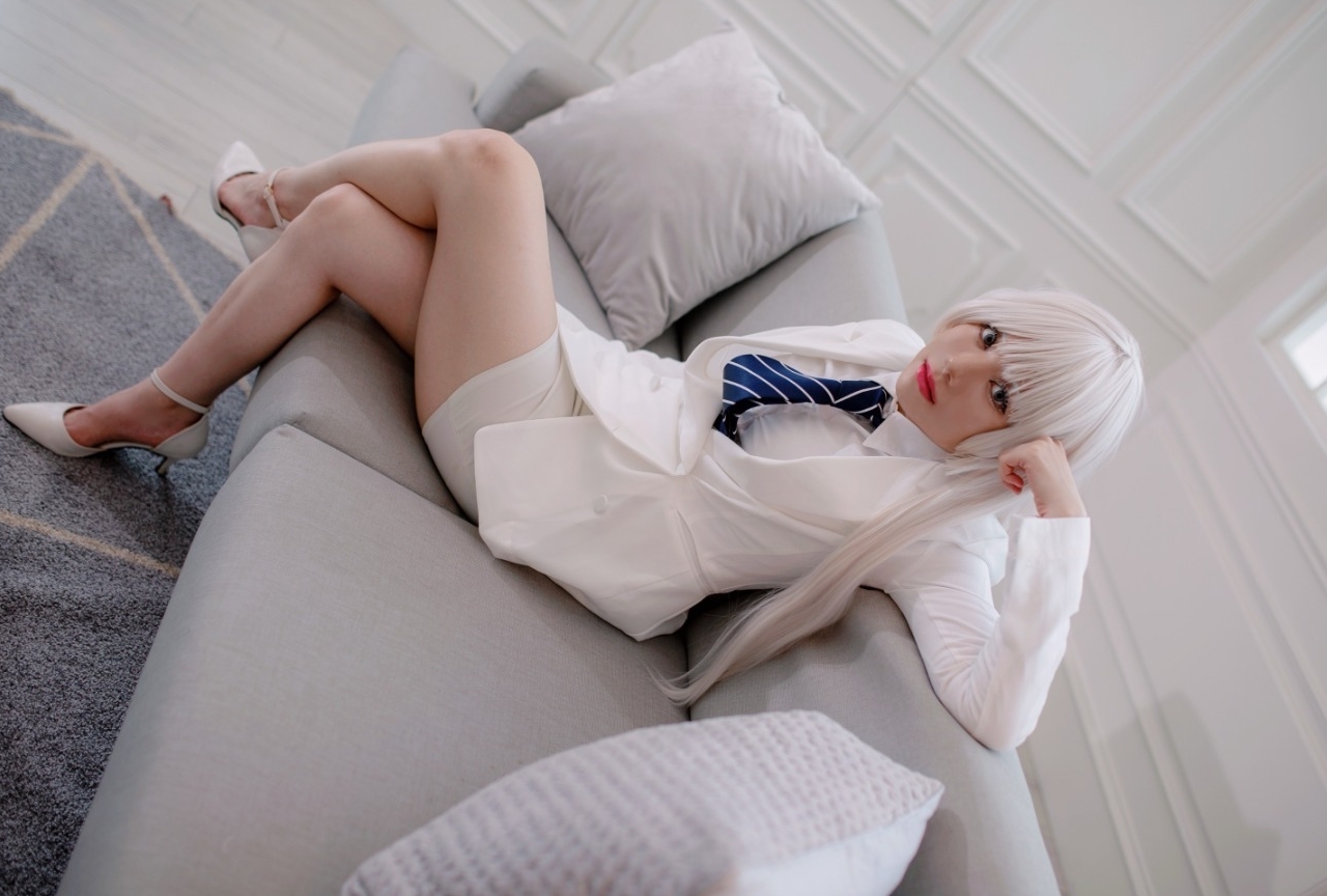 アニメ『ヨルムンガンド』ココ、バルメ、チナツのコスプレ特集