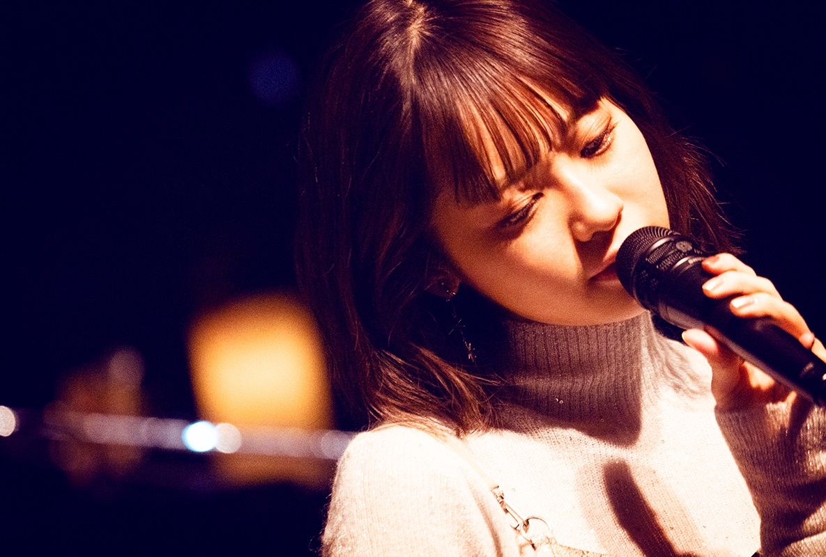 楠木ともり 生配信ライブ公式レポート到着／新曲リリックビデオほか解禁