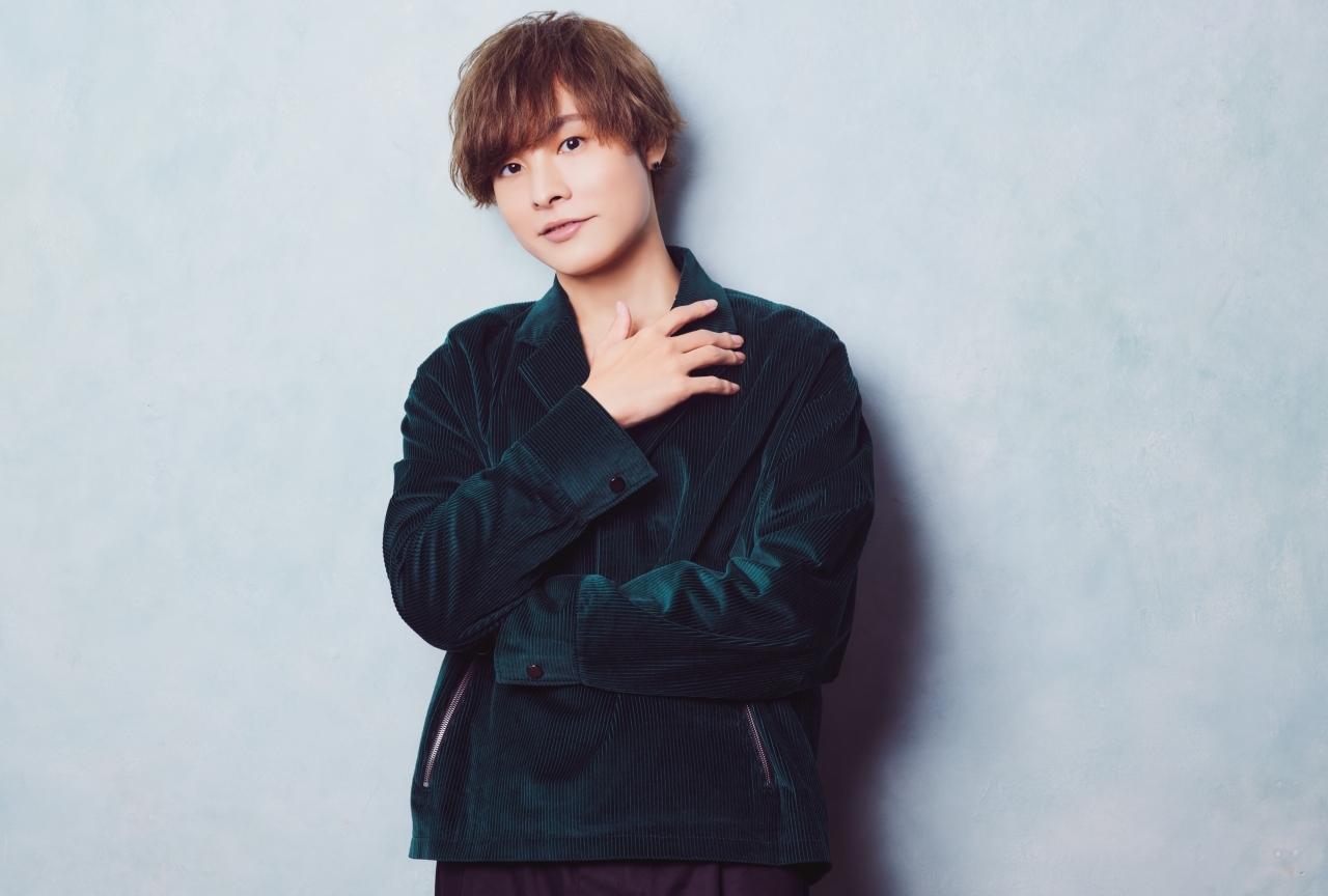 岡本信彦が語る6thミニアルバム『Chaosix』のコンセプト、ライブへの想いに迫る｜インタビュー