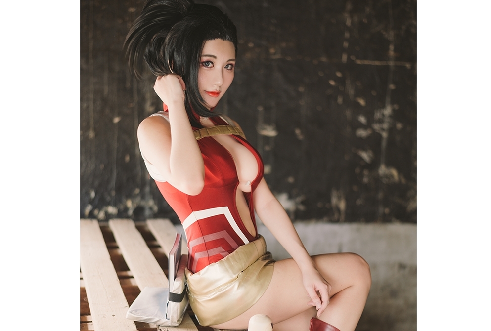 アニメ『ヒロアカ』八百万百のコスプレ特集