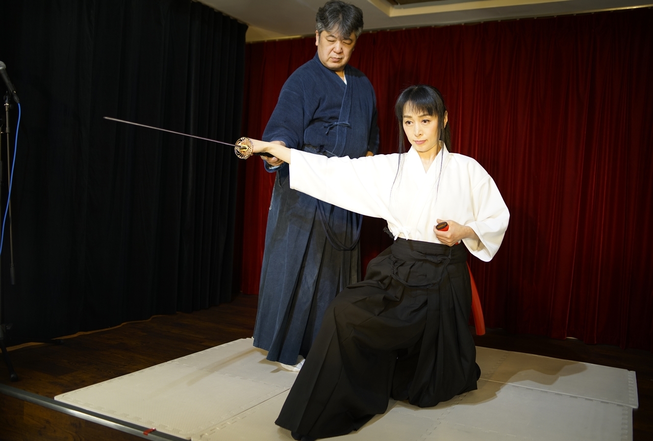 横山智佐さんが北辰一刀流を体験する古武術トークイベントが開催！