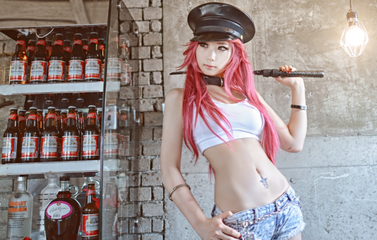 『ファイナルファイト』ポイズン、『モンハン』ハンターなどカプコン作品のキャラコスプレ特集