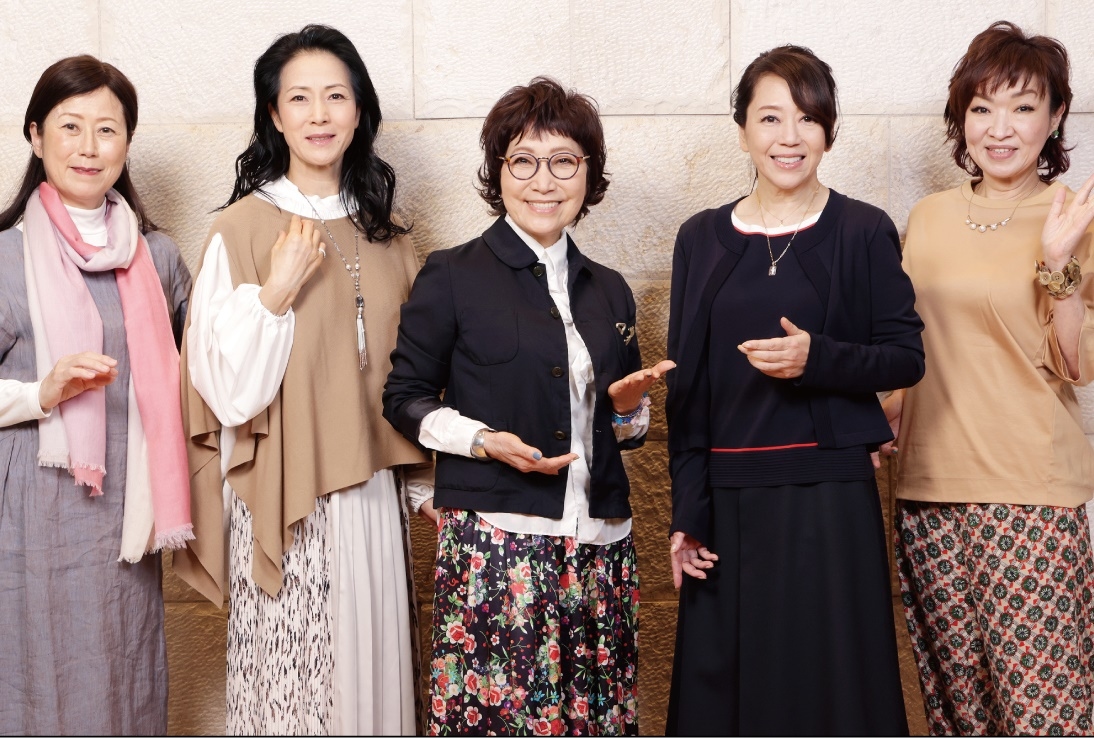 『竜とそばかすの姫』すずの母親代わりの合唱隊に豪華キャスト集結