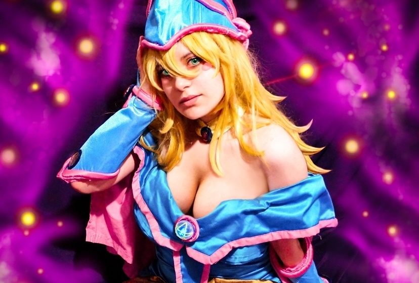 魔法使いキャラのかわいいコスプレ特集｜ブラック・マジシャン・ガールなど