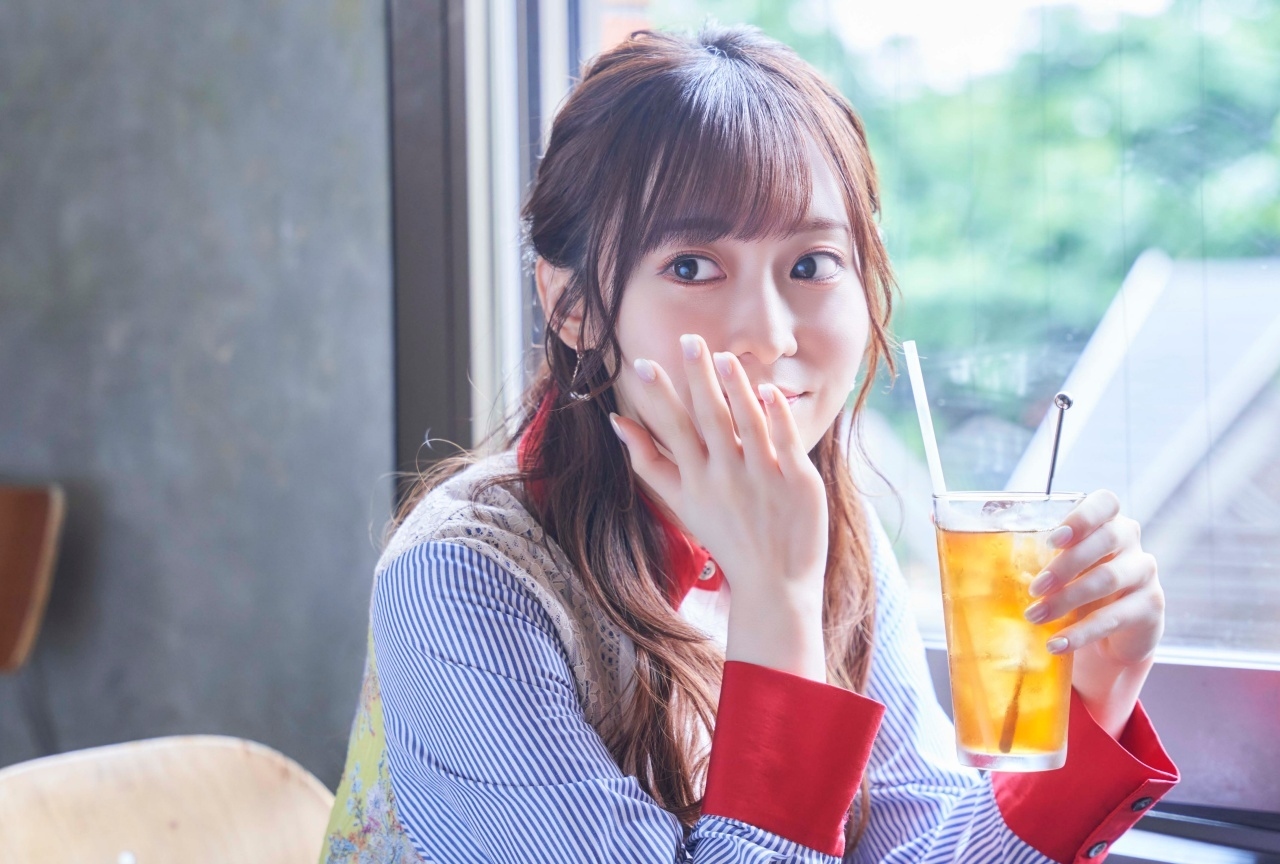 石飛恵里花の写真集が9/17発売。撮影を終えてのインタビュー公開