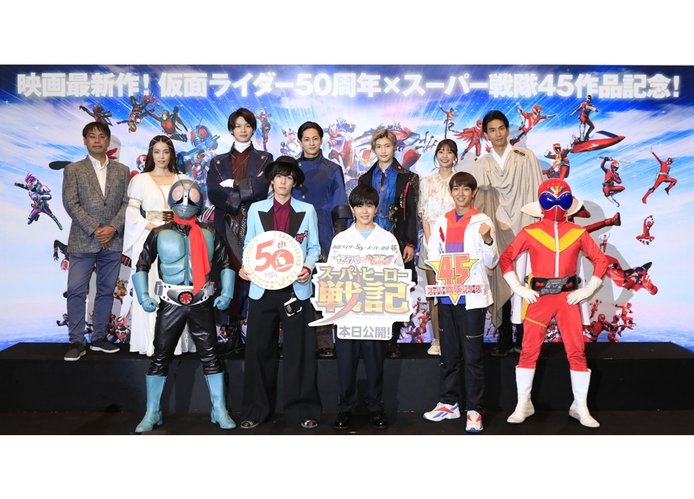 映画『セイバー+ゼンカイジャー スーパーヒーロー戦記』初日舞台挨拶の公式レポ到着!