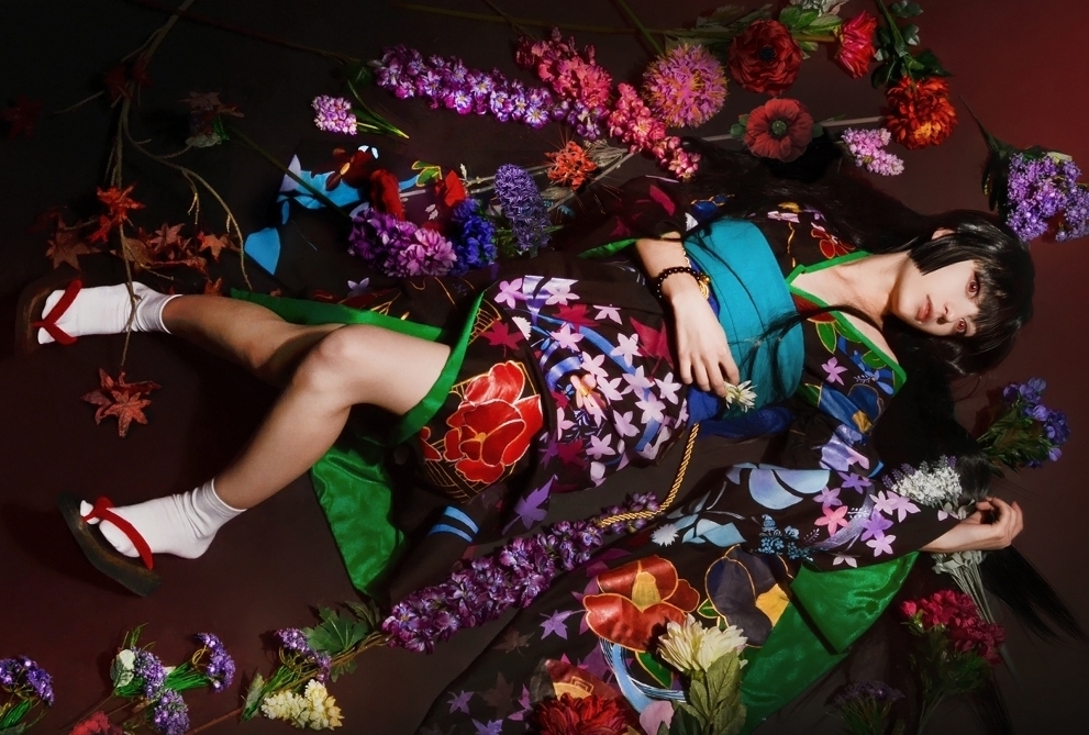 『地獄少女』閻魔あいの幻想的なコスプレ特集