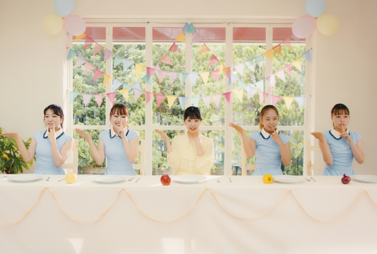 東山奈央 5thシングル「冷めない魔法」MV公開