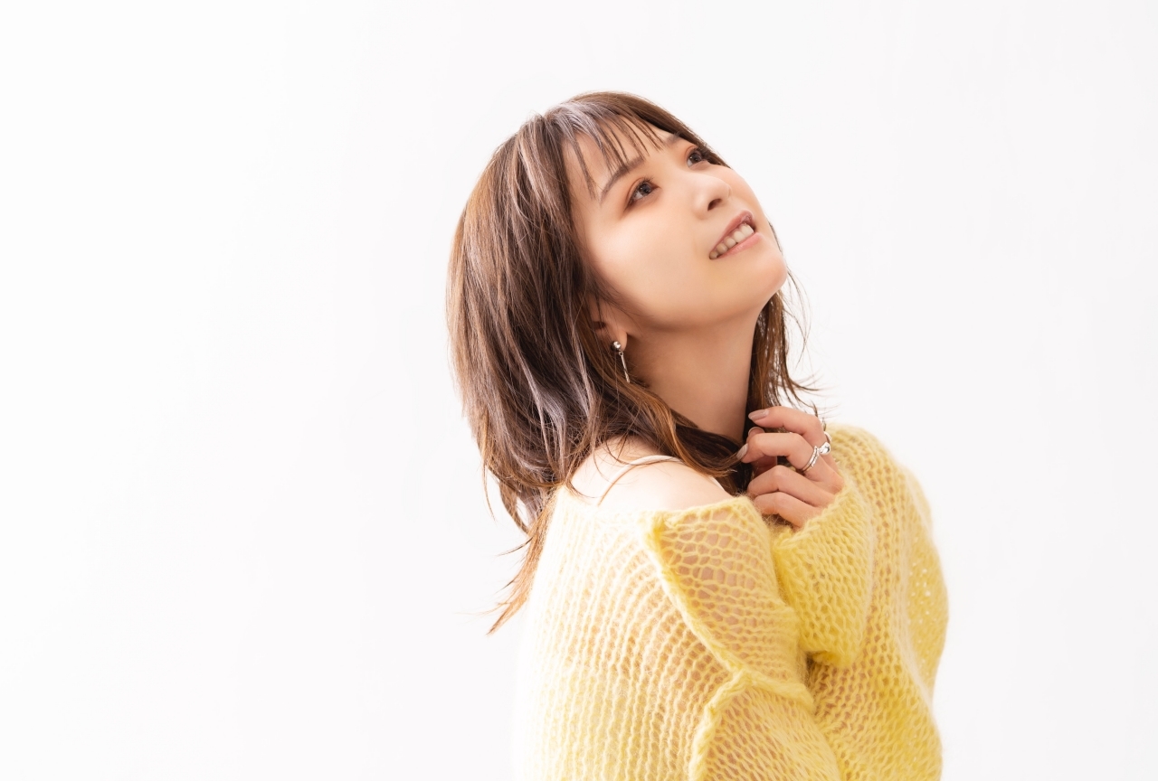 新たな進化と深化。May’nレーベル移籍後初のシングル「オレンジ」インタビュー