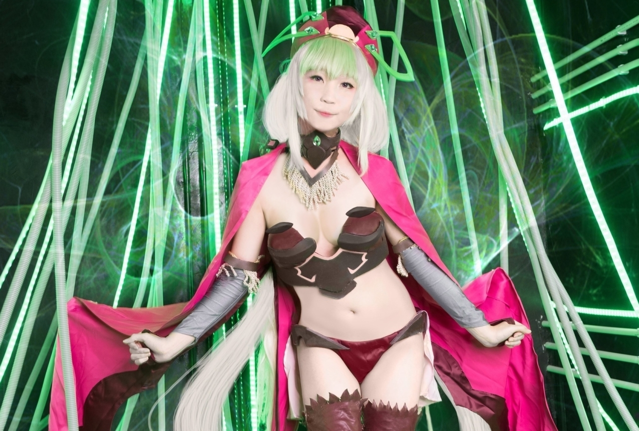 『革命機ヴァルヴレイヴ』流木野サキ、ピノらのコスプレ特集