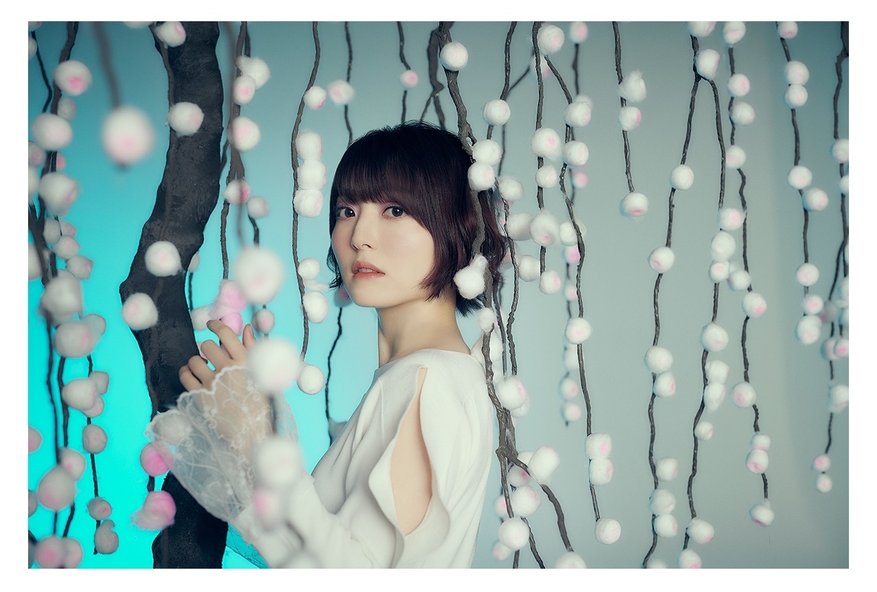 花澤香菜、アルバム「blossom」のクロスフェード動画が公開