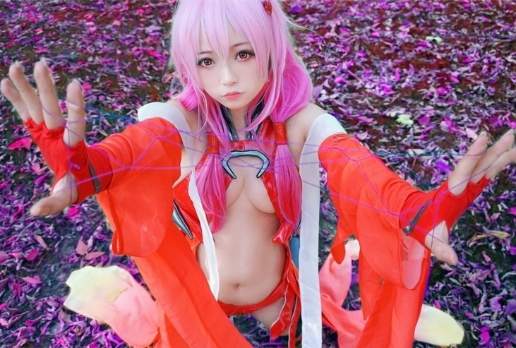 『ギルティクラウン』楪いのりの美しいコスプレ特集