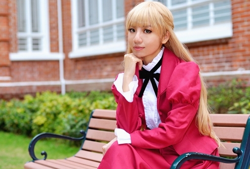 『ガンダム』シリーズ作品のカッコいいコスプレ特集│リリーナ、ラクス、シャアなど