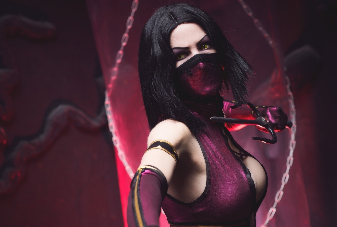 『モータルコンバット』シリーズの美しいコスプレ特集│キタナ、ミレーナ、ジェイドなど