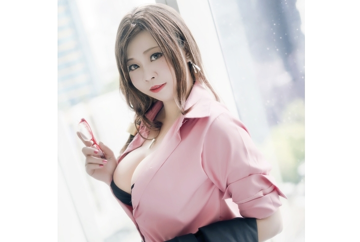 OLキャラのコスプレ特集│涼風青葉、後藤愛依梨、上井エルマなど