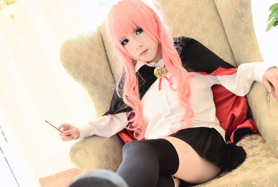『ゼロの使い魔』ルイズのコスプレ特集
