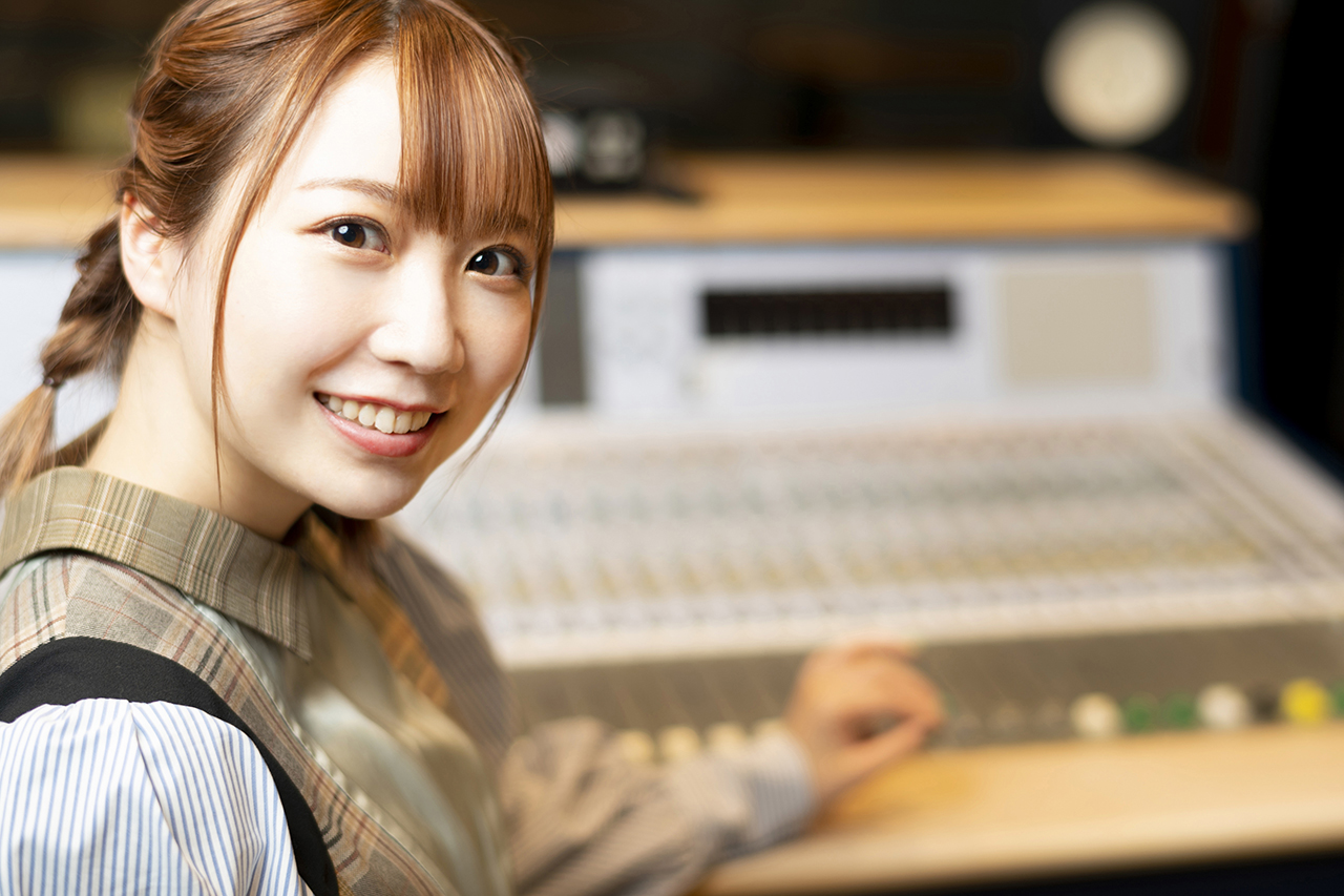 朗読音声付き電子書籍「YOMIBITO」夏川椎菜スペシャルインタビュー