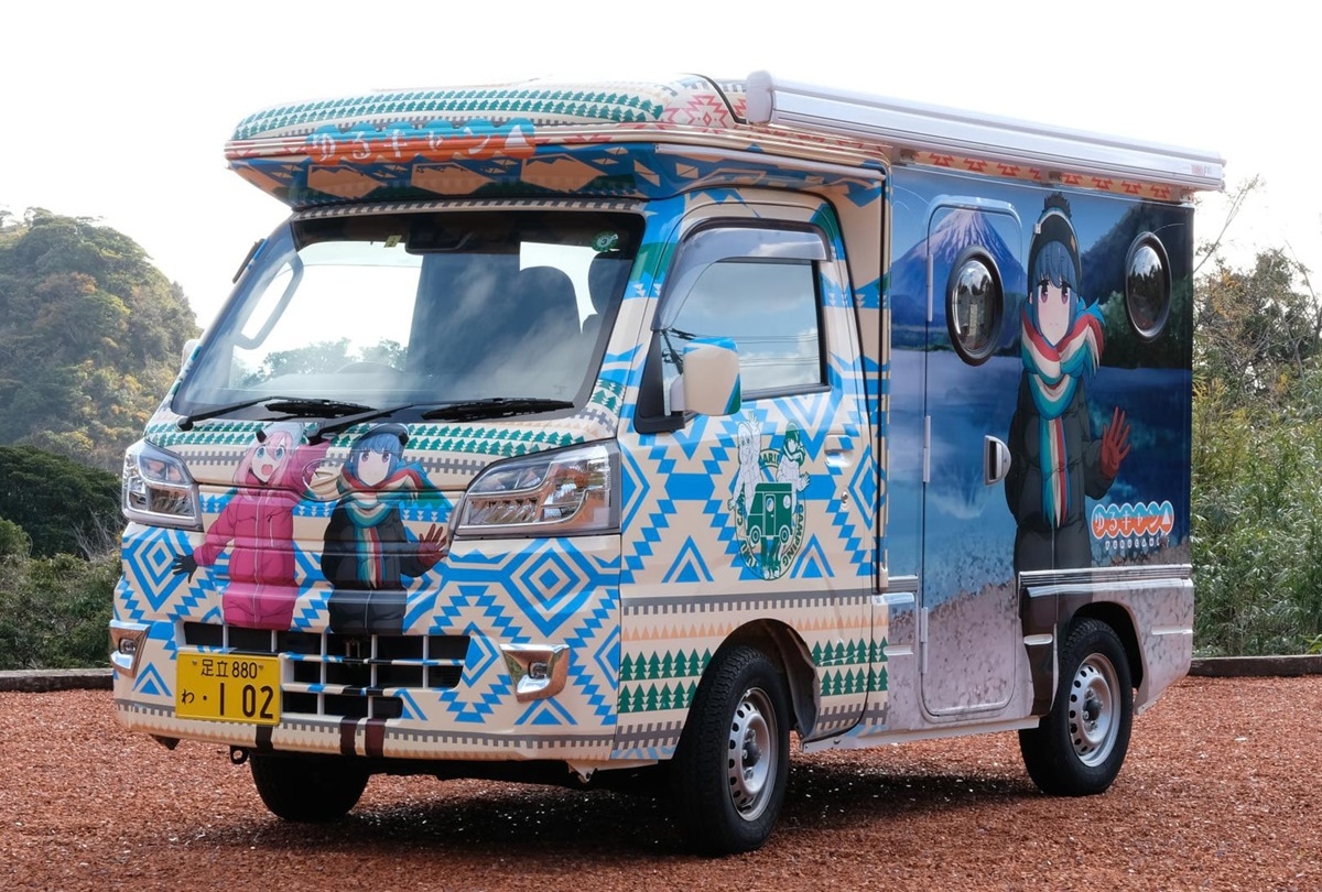 『ゆるキャン△』のイラストがデザインされたキャンピングカーが誕生