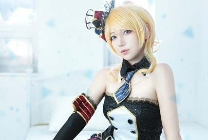 『ゾンビランドサガ』『ラブライブ！』など女性アイドルキャラのコスプレ特集