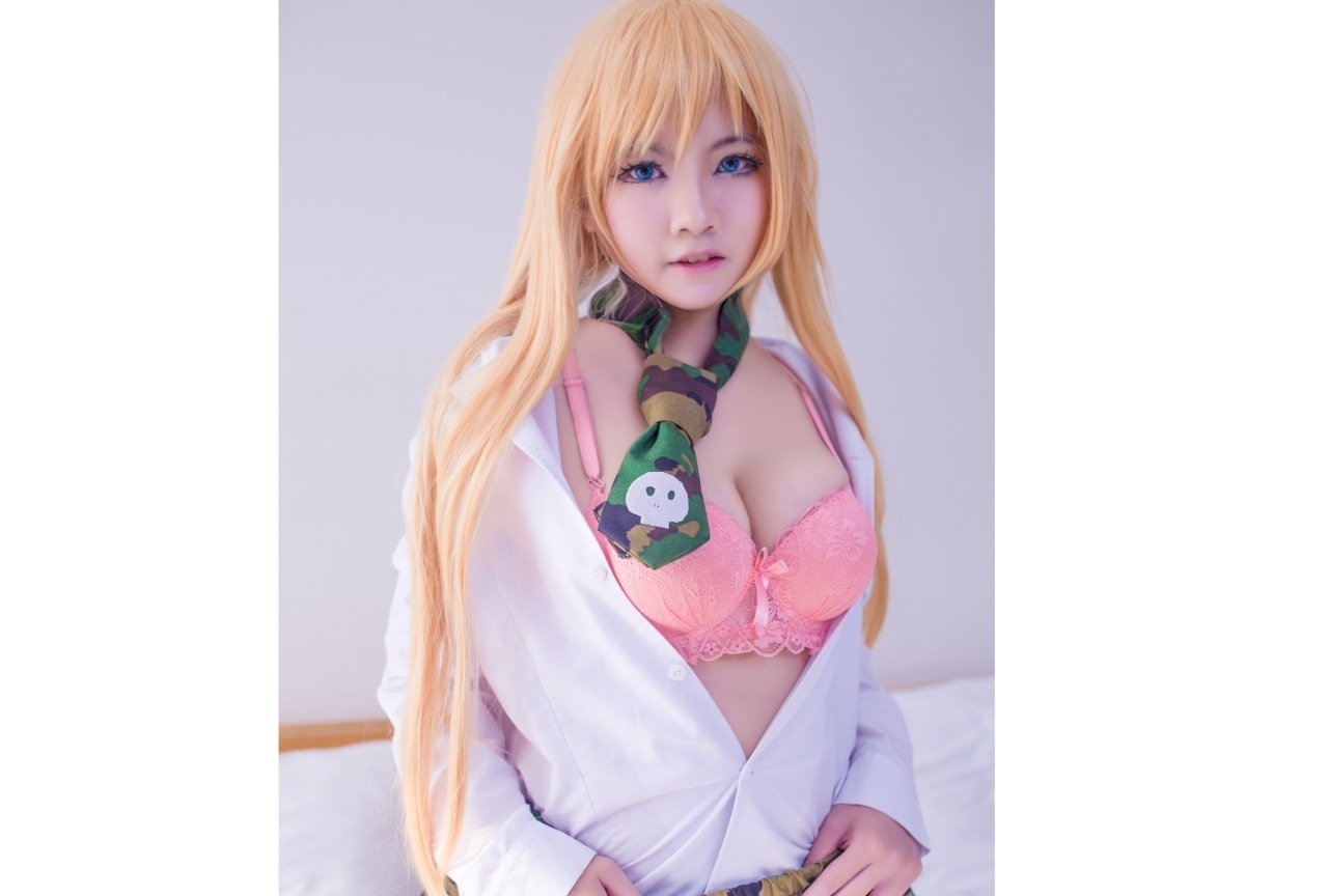 『BTOOOM！』ヒミコの美しいコスプレ特集