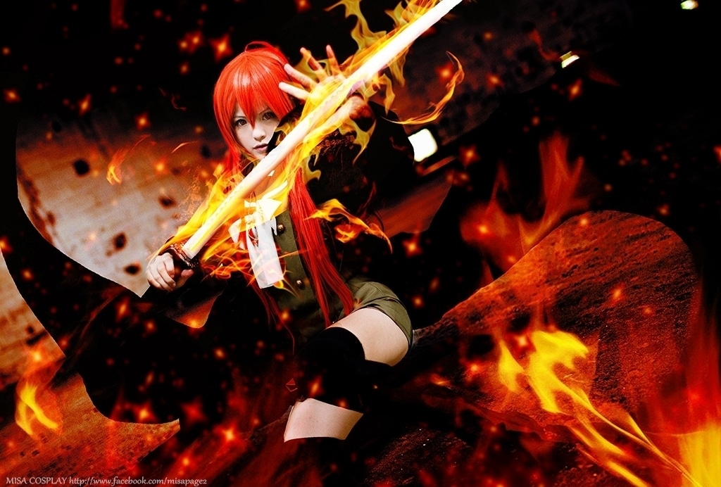 『灼眼のシャナ』シャナの美しいコスプレ特集