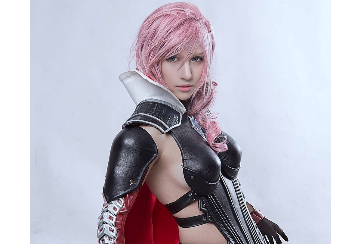 『FF』女性キャラの可憐なコスプレ特集│ライトニング、ユウナ、エアリスなど