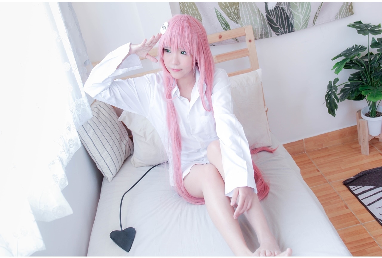 『To LOVEる -とらぶる-』金色の闇、モモ、ナナのコスプレ特集