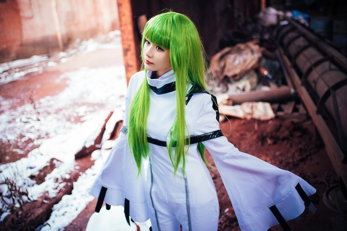 『コードギアス』美麗なコスプレ特集│C.C.、ユーフェミア、アーニャなど