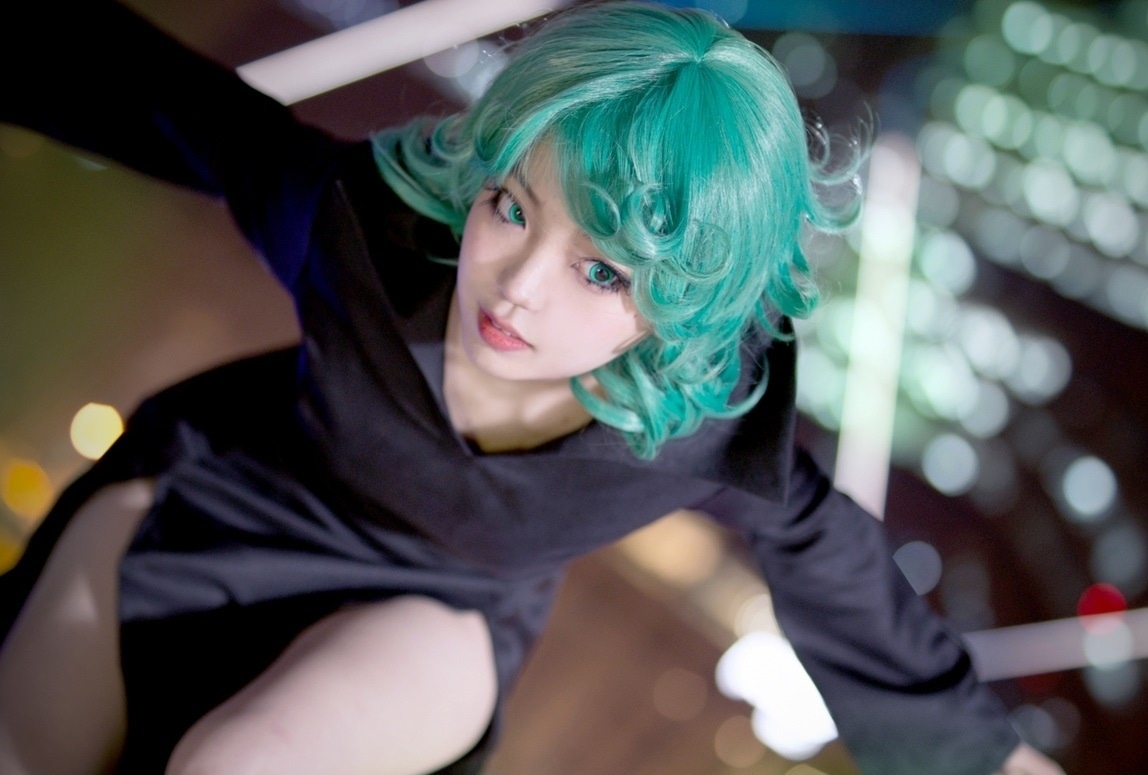 『ワンパンマン』戦慄のタツマキの脚線美などを表現したコスプレ特集