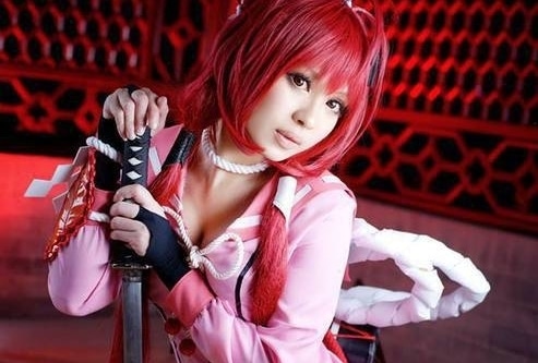 神裂火織、柳生十兵衛など刀を扱うキャラの美しいコスプレ写真